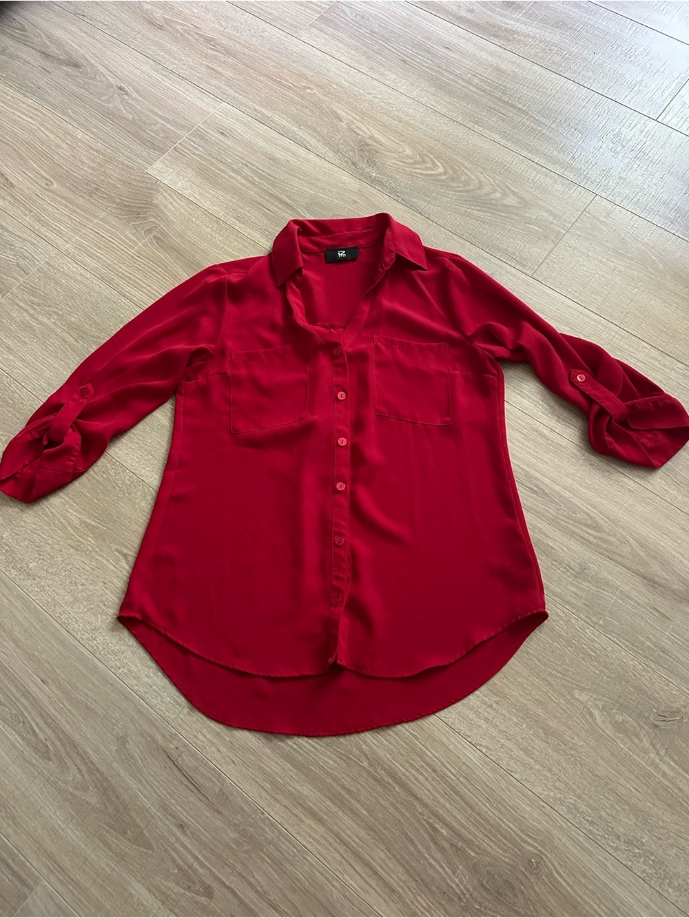 Iz Byer Red Long-Sleeve Button-Down Blouse